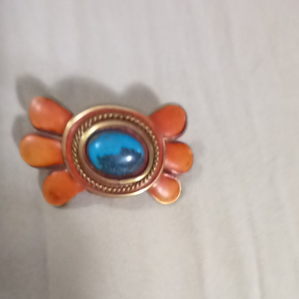 Coral Brooxh